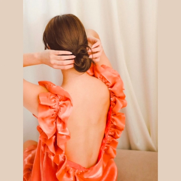 CLEARANCE! PRICE IS FINAL. The Rose Shimmer Romance Mini Dress NWOT - Picture 2 of 5